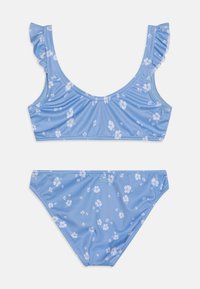Svijetloplavi bikini set s volanima na naramenicama, cvjetnim uzorcima, glatkom tkaninom te s odgovarajućim gornjim i donjim dijelom.