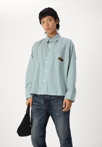 Kaotiko UNISEX - Shirt - green
