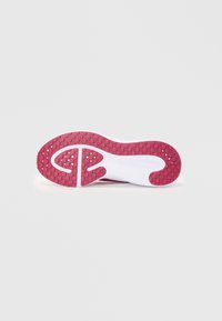 Schoenen zool met een rode, getextureerde rubberen ontwerpelement en een witte tussenzool. Inclusief een uniek patroon van vierkanten en ronde accenten.