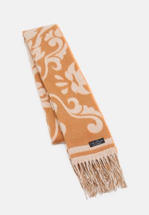 Écharpe pliée orange et beige avec un motif floral orné, des franges aux extrémités et une étiquette noire portant l'inscription "FRAS" sur fond blanc.