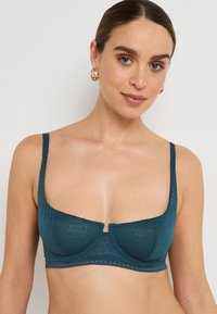 Non selezionato, bleu