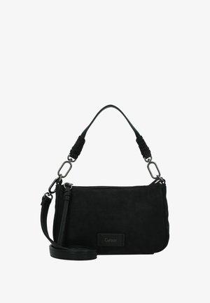 Schwarze Wildleder-Crossbody-Tasche mit verstellbarem Riemen, Reißverschluss und hardware in Silberoptik. Sie verfügt über einen strukturierten Griff und ein Logo-Patch.