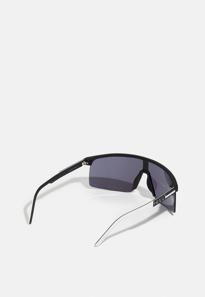 Herren Taschen & Koffer | HUGO Sonnenbrille matt black/white/schwarz - HU21932 Herren Taschen & Koffer | HUGO Sonnenbrille matt black/white/schwarz - HU21932