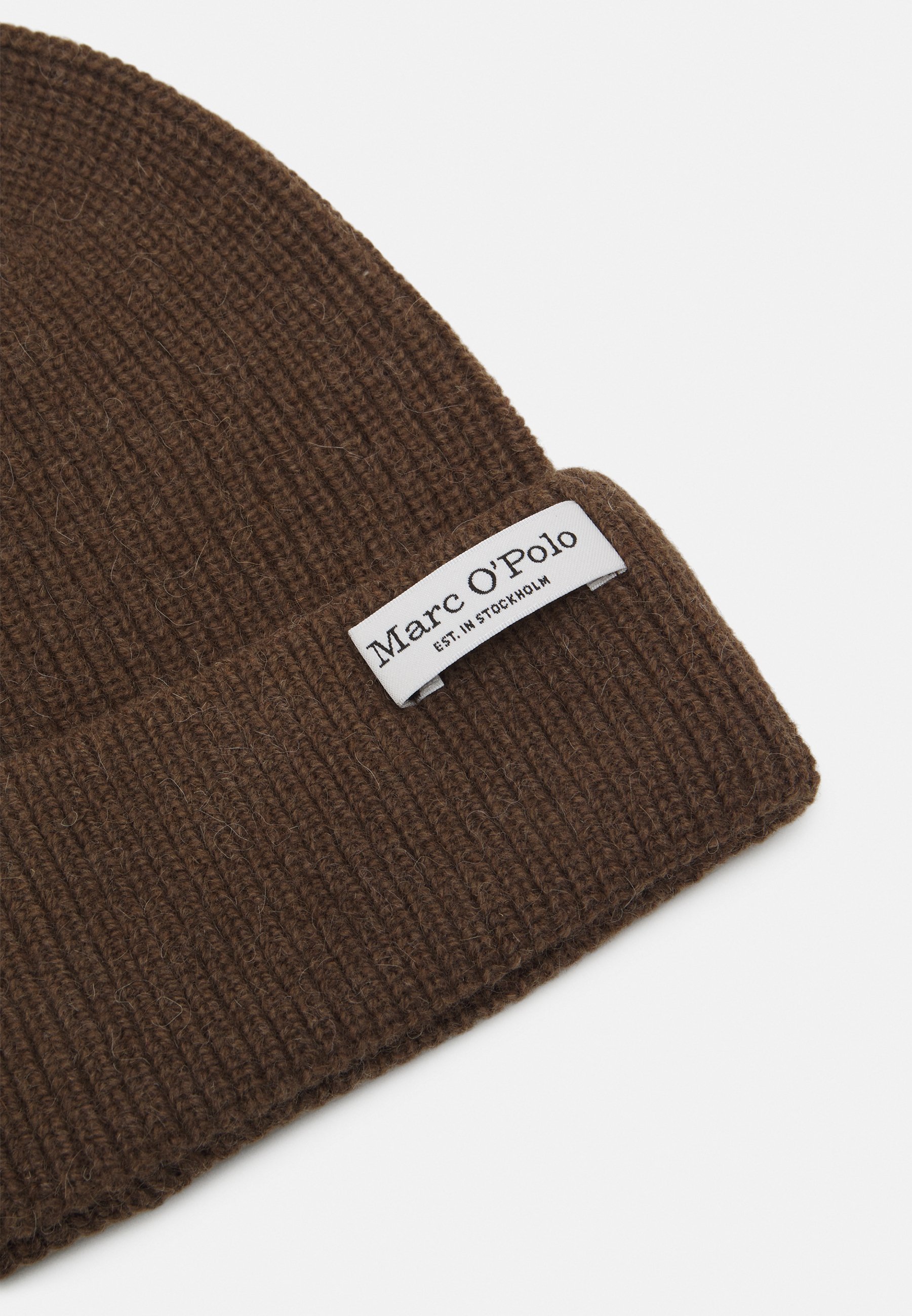 brown polo hat