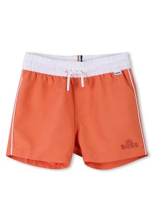 Shorts de bain orange avec ceinture élastique blanche, fermeture à cordon de serrage et rayures blanches sur les côtés ; logo brodé à l'avant.