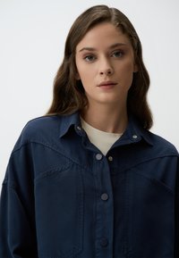 Jimmy Key LOOSE FIT - Giacca di jeans - dark blue