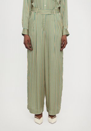 CARA PANT - Bukse - almond/green