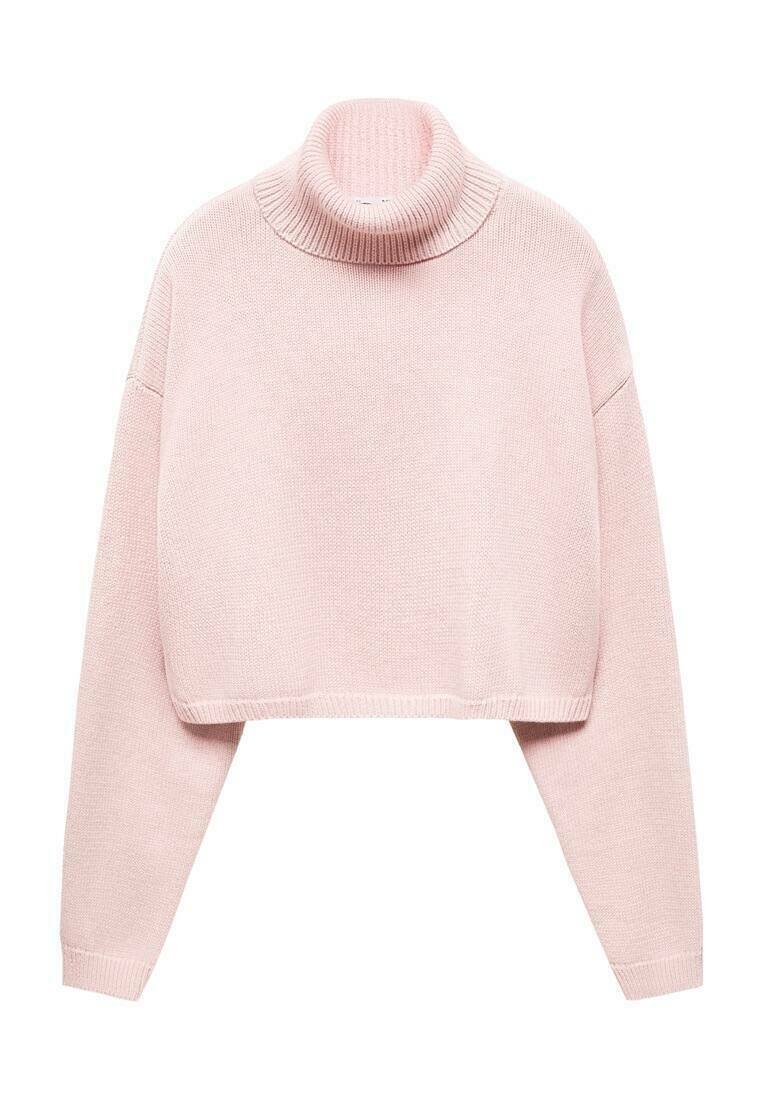 Rosa verkürzter Rollkragenpullover aus einem strukturierten Strickstoff. Mit langen Ärmeln und gerippten Bündchen sowie einem hohen, gerippten Kragen.