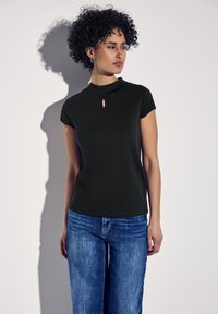 Street One MIT DEZENTEM CUT-OUT - Triko s potiskem - schwarz