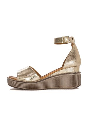 Boccato - Sandały na platformie