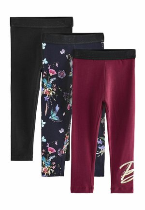 Kolme leggings-paintaa: musta, kuvioitu kukkakuosi tummalla taustalla ja viininpunainen. Jokaisessa on joustava vyötärö, jossa on brändäysyksityiskohta.