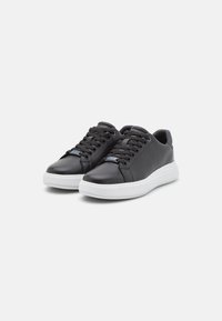 Calvin Klein RAISED CUPSOLE LACE UP - Sneaker low - black