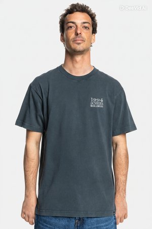 - T-shirt z nadrukiem