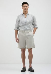 Calliope Shorts - grey