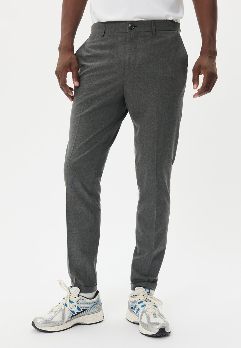 Matinique - LIAM - Chinos - medium grey melange, Enlarge