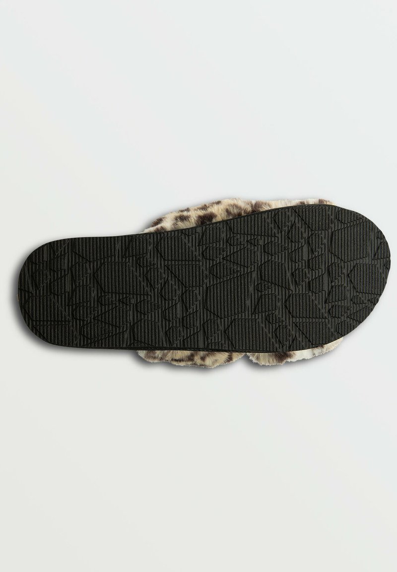 Damen Sneaker | Volcom LIL SLIP Hausschuh cheetah/braun - UE12362 Damen Sneaker | Volcom LIL SLIP Hausschuh cheetah/braun - UE12362