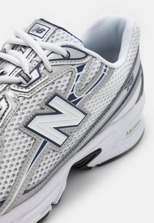 New Balance Sneaker '740' — foto 6