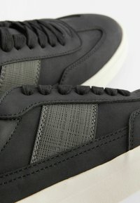 Next Sneaker low - black