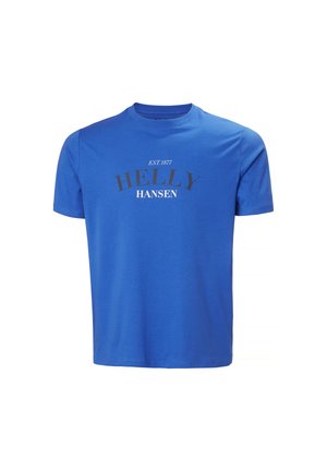 Camiseta azul de manga corta y cuello redondo con la inscripción "EST. 1877 HELLY HANSEN" impresa en el pecho en texto negro y blanco.
