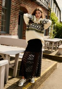 Next REGULAR FIT - Fustă maxi - black