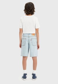 Levi's® SKATE - Shorts di jeans - blue denim