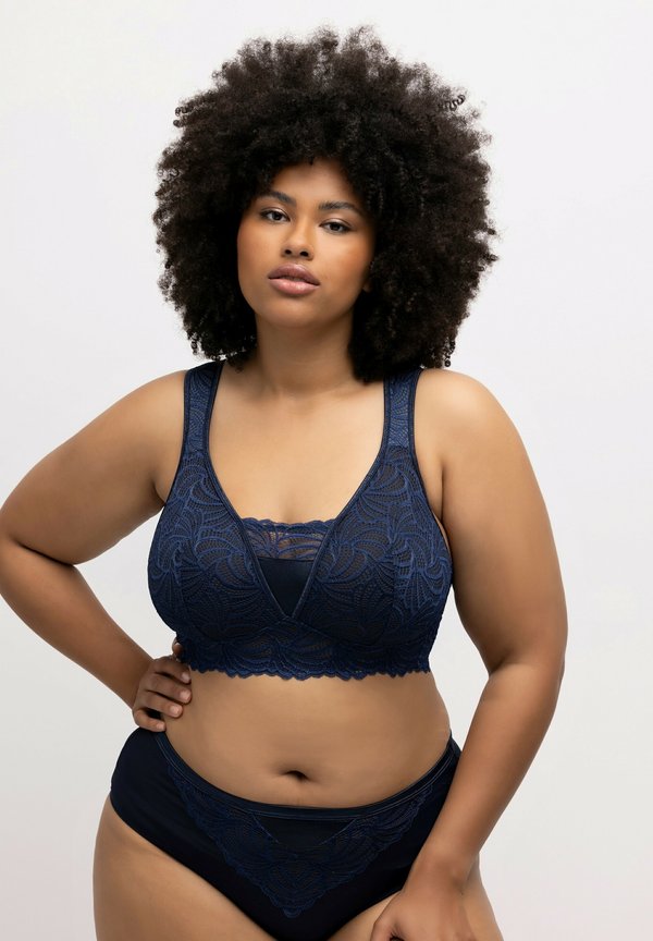 CUP B - F - Triangel BH