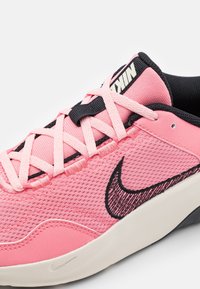 Nike Performance Obuwie treningowe