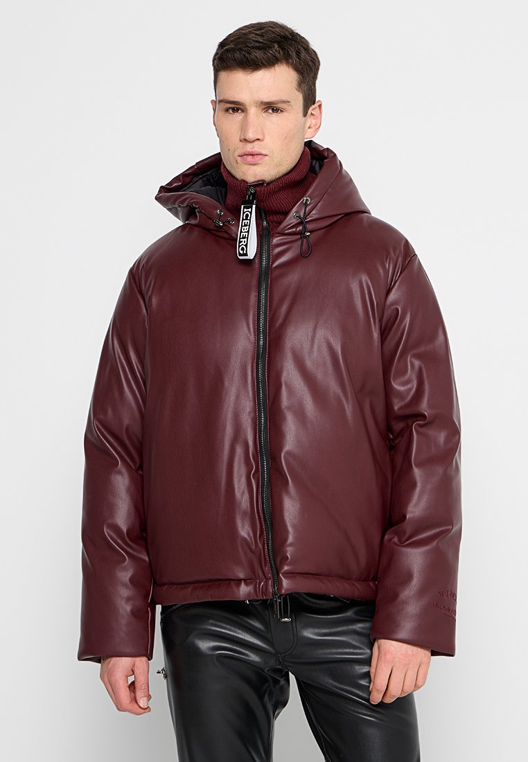 Iceberg Imitatieleren jas bordeauxrood Iceberg Imitatieleren jas bordeauxrood