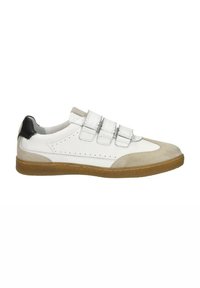 Witte sneakers met dubbele klittenbandsluitingen, suede accenten, geperforeerd ontwerp en een gumrubberen zool. Zwart detail bij de hiel.
