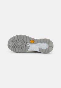 LIU JO FLY WALK  - Sneakers basse - white