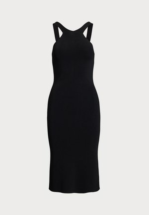 Schwarzes Strickkleid mit einer taillierten Silhouette, das einen tiefen V-Ausschnitt und doppelte Schulterträger aufweist. Glatte Textur und knielanger Schnitt.