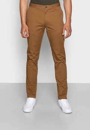 STUART CLASSIC SLIM FIT - Chino - walnut