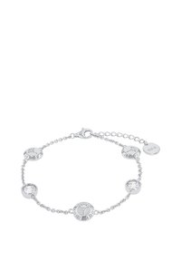 Pulsera de plata con charms circulares que presentan diseños grabados y cristales claros, enlazados por una delicada cadena con un cierre de langosta.