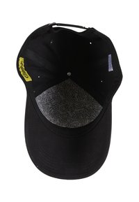 Căciulă de baseball neagră cu un exterior solid, textură netedă și interior gri cu un model și literă. Include o curea ajustabilă.