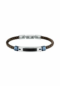 Bracciale in pelle intrecciata marrone con accenti in metallo argento e blu. Presenta una striscia centrale in fibra di carbonio e un design di chiusura sicura.