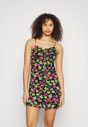 ONLY ONLPELLA CRISS CROSS DRESS  - Φόρεμα σε ίσια γραμμή - black