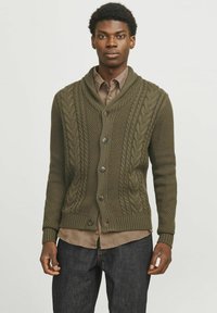 Jack & Jones CRAIG SHAWL NECK - Vesta na kopčanje - canteen