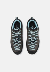 Scarpa CRUX - Túracipők - shark/blue radiance/gray