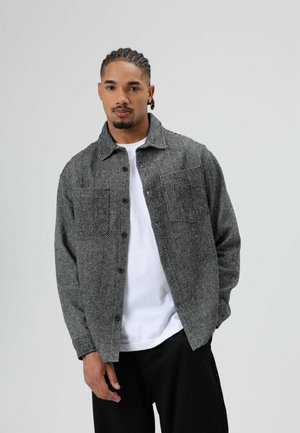 LONG SLEEVE - Lichte jas - black