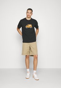 Carhartt WIP MYSTERY MACHINE - Camiseta estampada - black