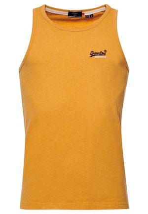 Żółty bawełniany top na ramiączkach z okrągłym dekoltem, z małym czarnym logo z przodu. Gładka tekstura, bez rękawów.