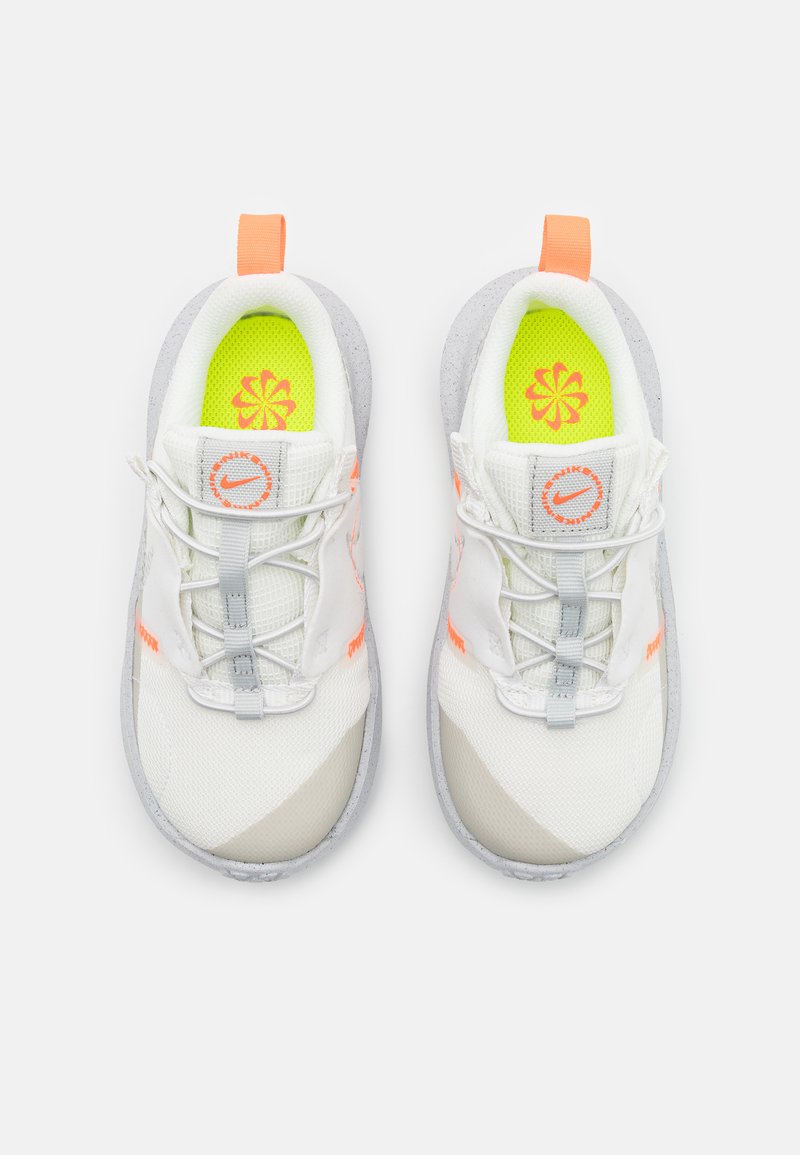 Kinder Sneaker low | Nike Sportswear CRATER IMPACT UNISEX Sneaker low summit white/grey fog/platinum tint/photon dust/white/hype Kinder Sneaker low | Nike Sportswear CRATER IMPACT UNISEX Sneaker low summit white/grey fog/platinum tint/photon dust/white/hype