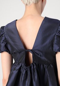 Sister Jane POINTE MINI DRESS - Koktélruha / Partiruha - navy