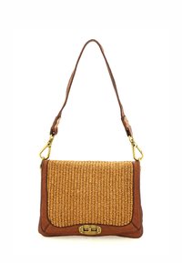 Borsa a tracolla in paglia intrecciata con dettagli in pelle marrone, forma rettangolare, tracolla regolabile e chiusura dorata sul davanti.
