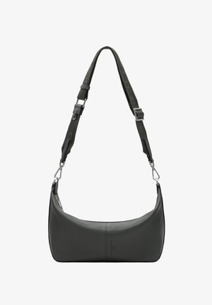 Bolso de hombro de cuero negro con correa de tela ajustable y cierres plateados, diseño minimalista con branding en relieve sutil.