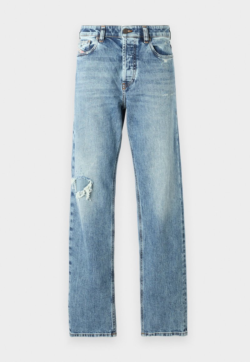 Hellblaue Jeans aus Denim mit geradem Bein und abgenutztem Detail am linken Knie. Klassisches Fünf-Taschen-Design mit Metallbeschlägen.