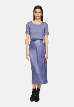 T-Shirt basic - bluish violet