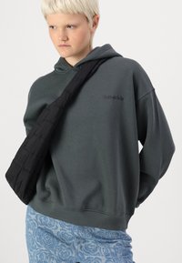 Gina Tricot PRINTED HOODIE - Melegítőfelső - urbanchic/lavie