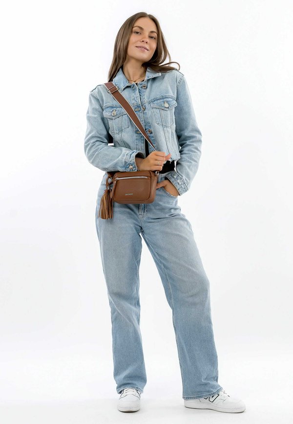 UMHÄNGE BELLI - Umhängetasche - cognac