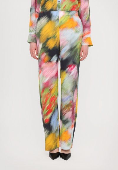Pantaloni colorati e larghi con una stampa astratta floreale nei toni del rosa, giallo, verde e nero. Tessuto morbido con design a gamba dritta.